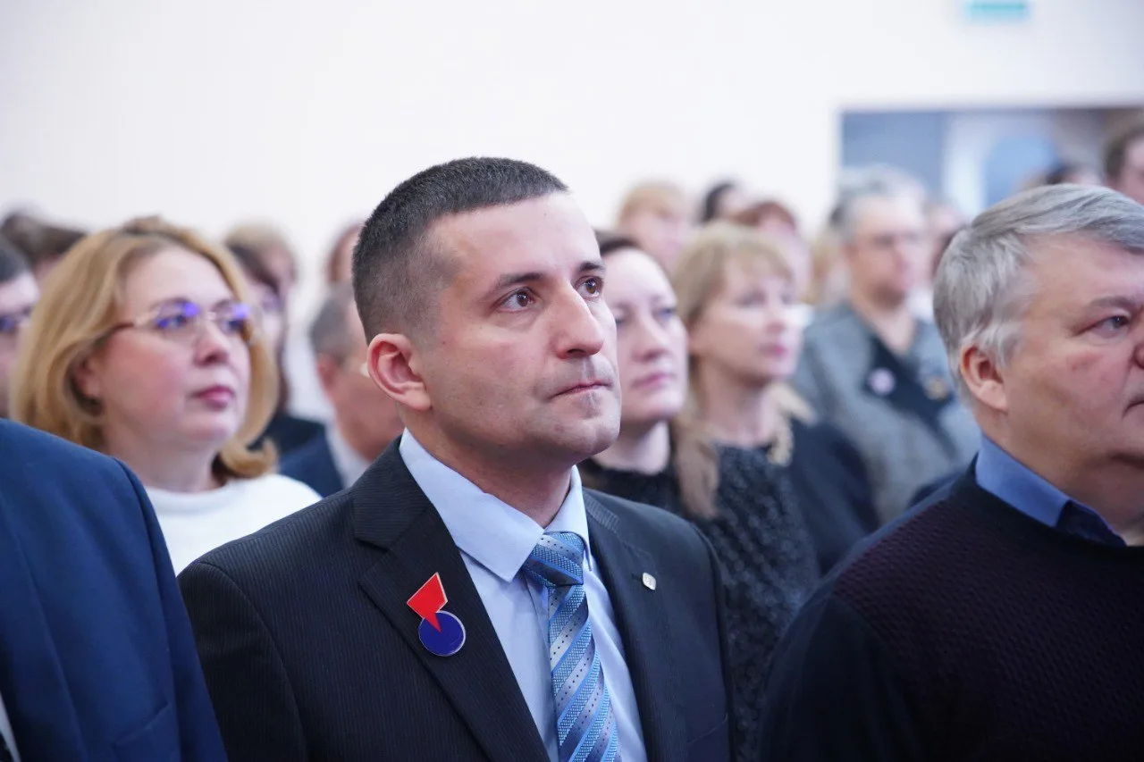 В Институте развития образования Кузбасса приняла участие в пленарной сессии, которая проходила в ра