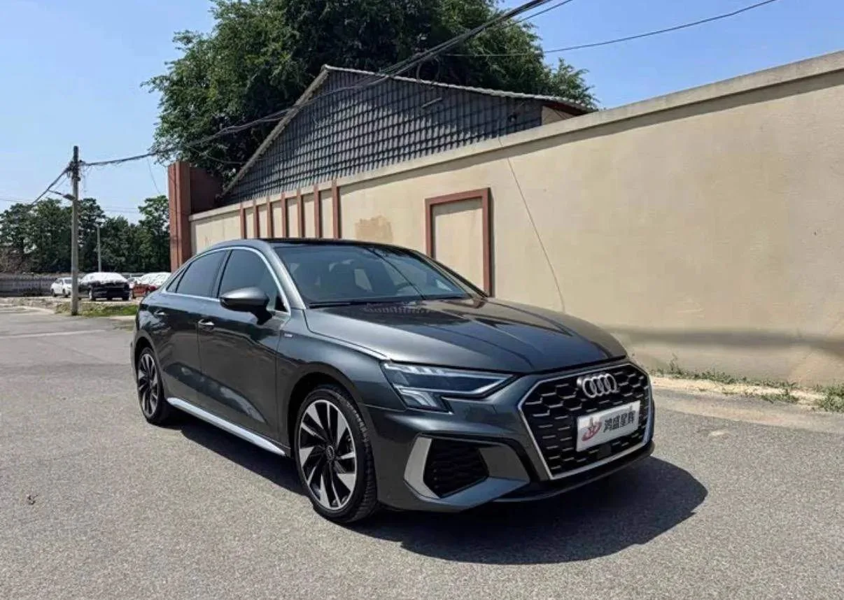 Audi A3L Limousine 35 TFSI Fashion Sport готов к покупке из Китая 🇨🇳