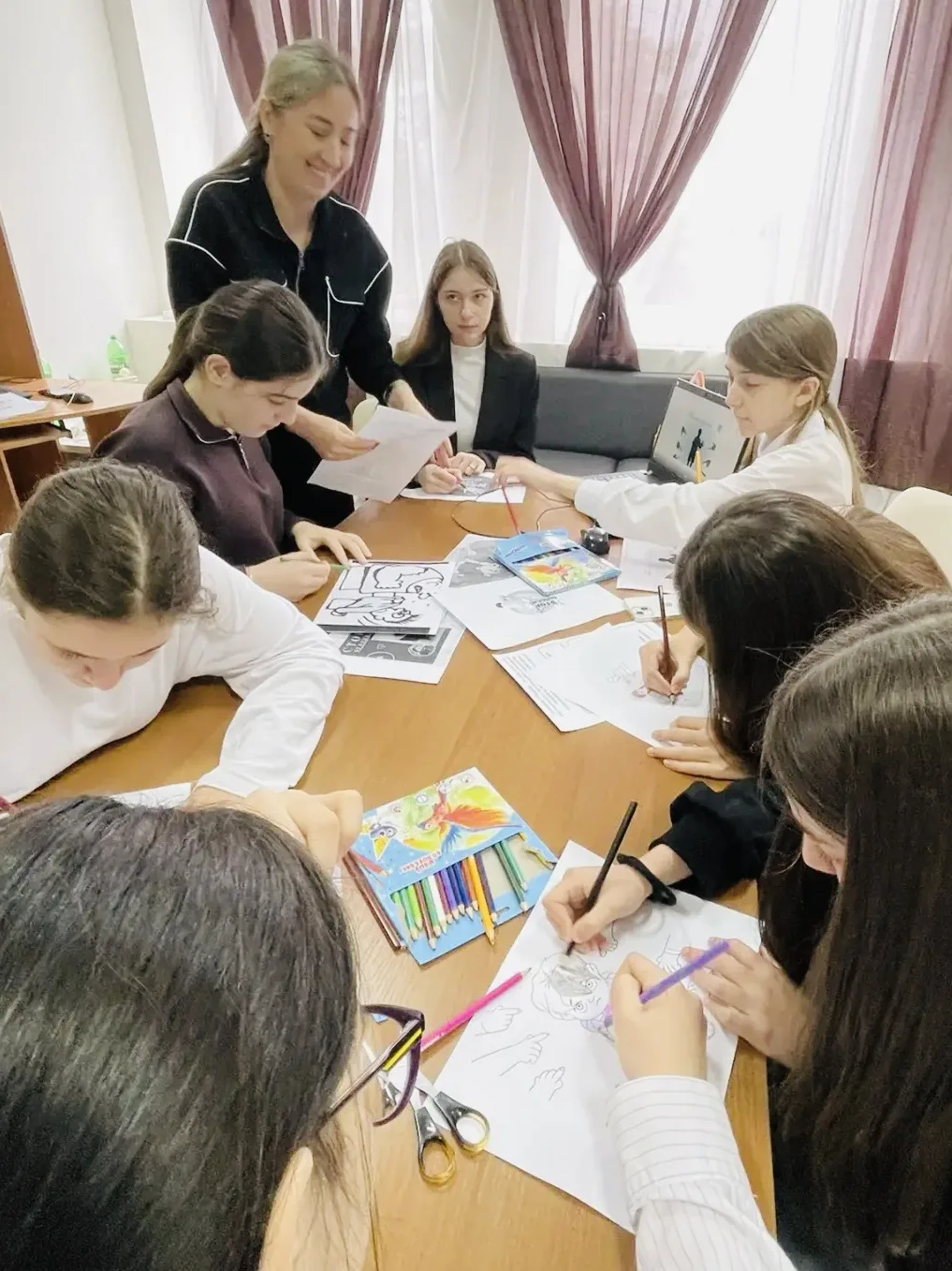 Поздравление с Днём социального педагога