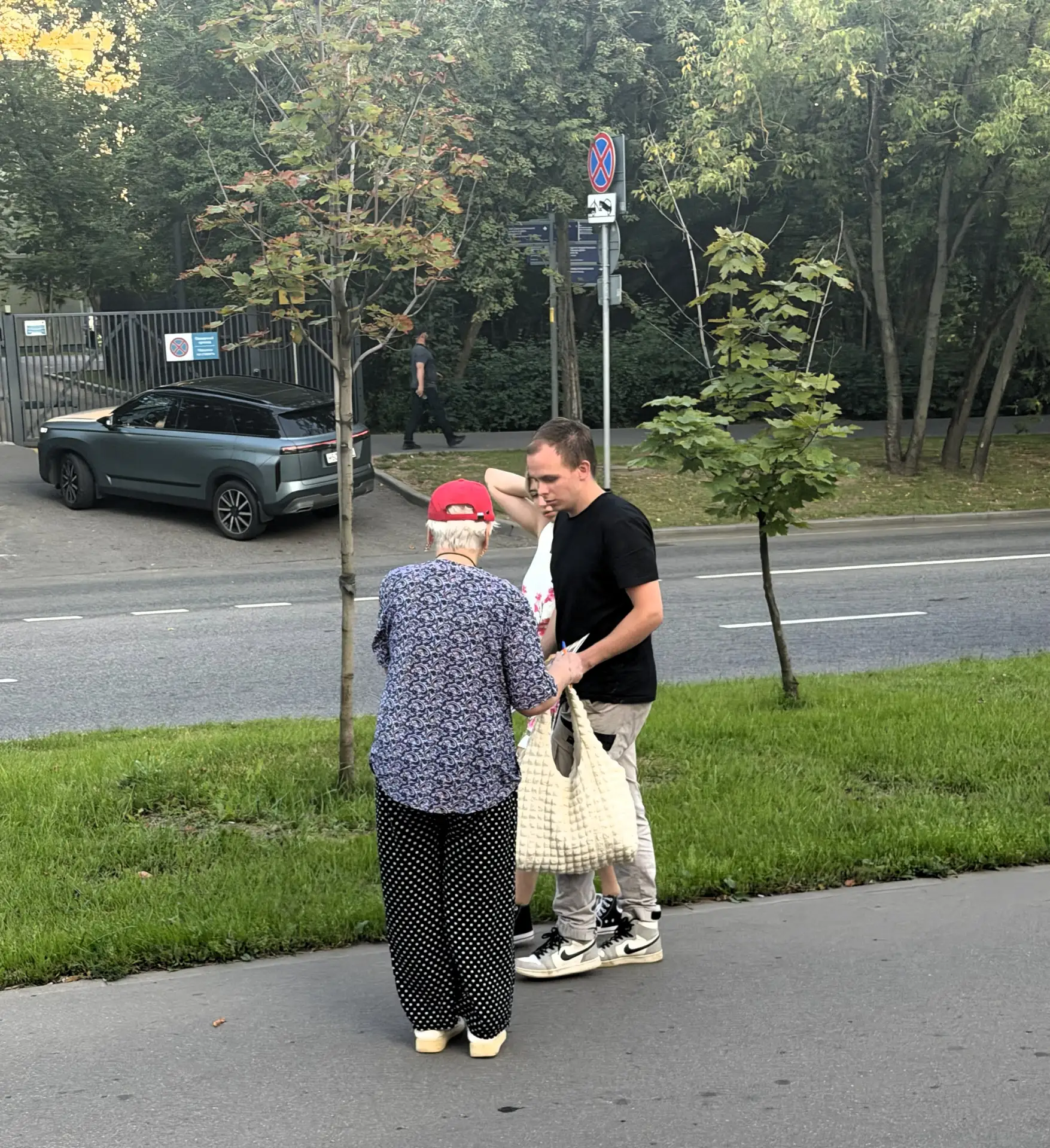 Миллион подписей за реальную поддержку российских семей! 📋