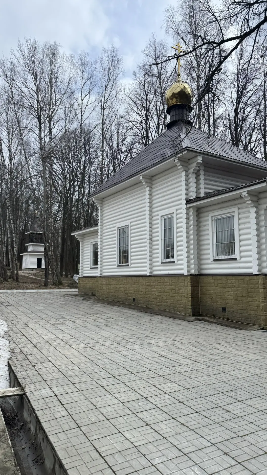 🙌🏻 В живописных окрестностях посёлка Егнышёвка Алексинского района, на берегу реки Ок...