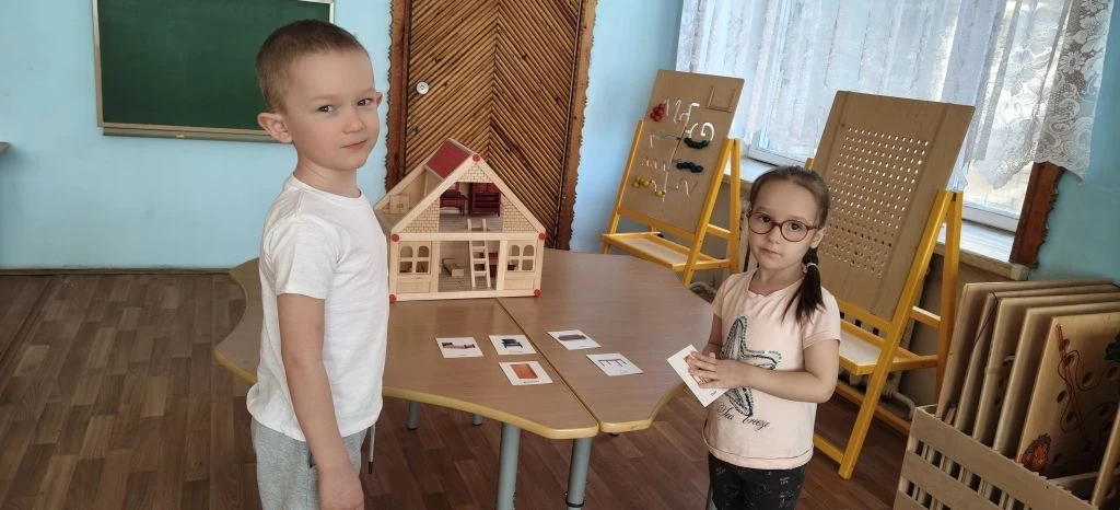 В ходе тематического блока "My house and furniture" на кружке "Английский для малышей" ДО "Золотой П