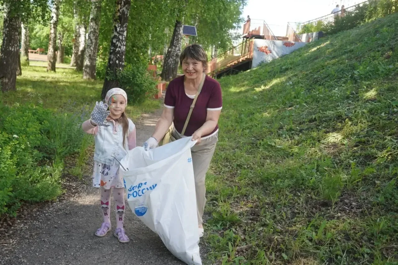 💚 Когда сотни людей объединяются ради доброго дела, результат вдохновляет

В Демском районе Уфы про
