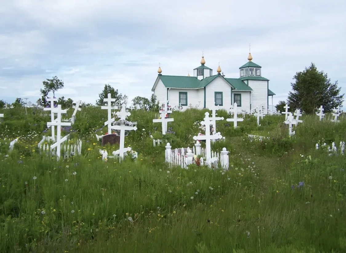 ПОГОСТ (от др.-русск. погостъ - «жилое подворье князя и его свиты при налогообложении»)...