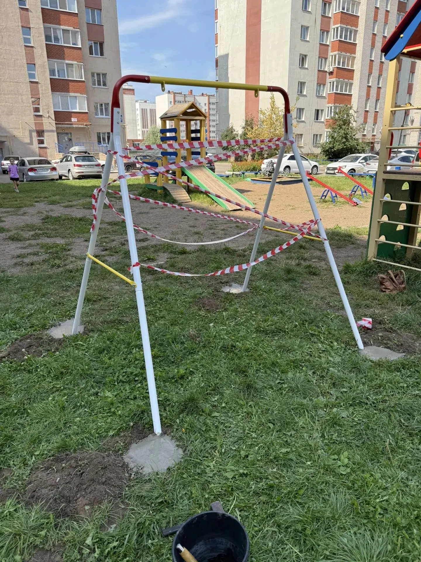 Мы активно благоустраиваем детские площадки — и уже сделали важный шаг к их обновлению.