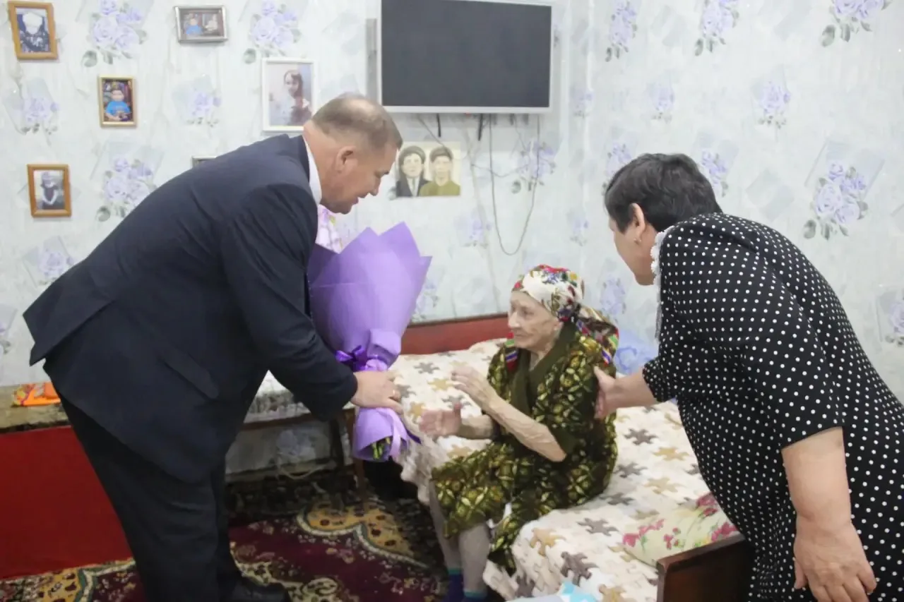 100 лет жизни, труда и любви к родной земле