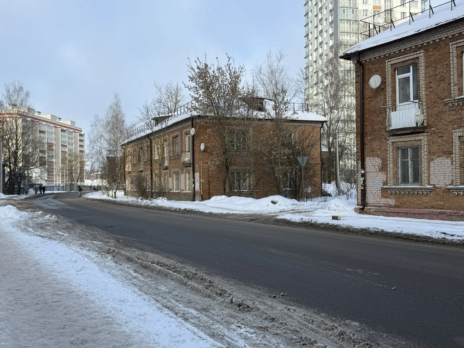 Акцент сегодняшнего объезда делаю также на планах на предстоящий год и подготовке к весенним работам