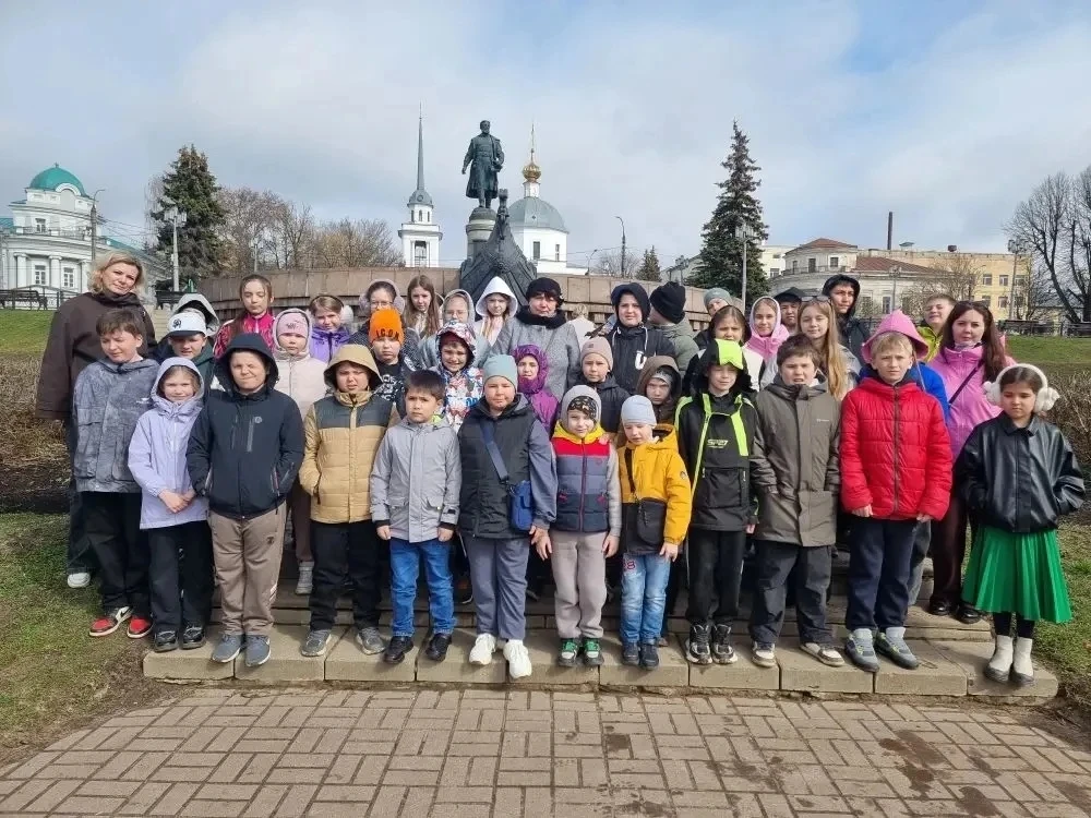 🚌 Путешествие в сердце России: наша поездка в Тверь!    7 апреля начальная школа (зд. Подмошье) побы