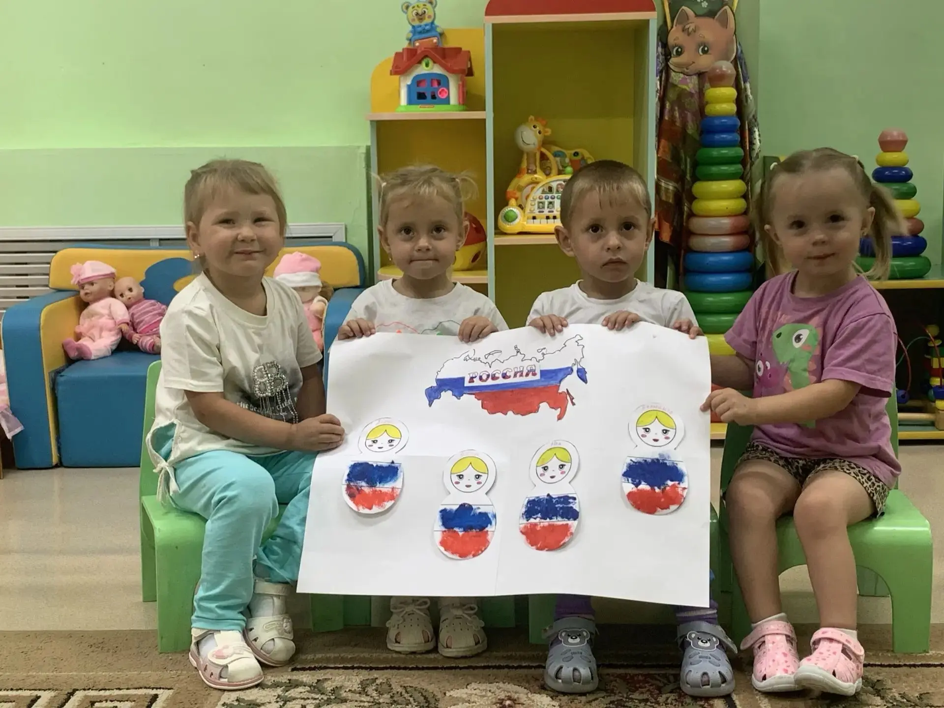 Интегрированное занятие в разновозрастной группе «Веселые человечки»