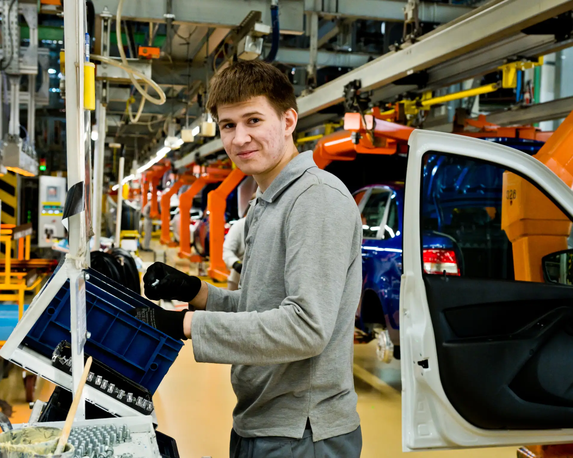 ДОБРОЕ УТРО, КОЛЛЕГИ!

АВТОВАЗ предлагает выпускникам 9-11 классов заключение целевых договоров для 