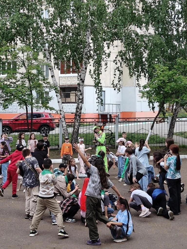 3 июня день в пришкольном лагере "Дружба" начался со знакомства с башкирским  эпосом "У...