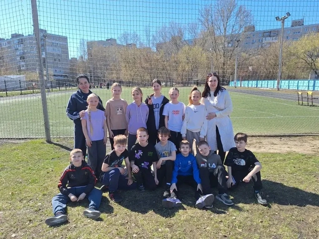 🔥 ШИПОВКА ЮНЫХ 🔥

🥈 Поздравляем команду девочек 3-4 классов с блестящим выступлением на районных 