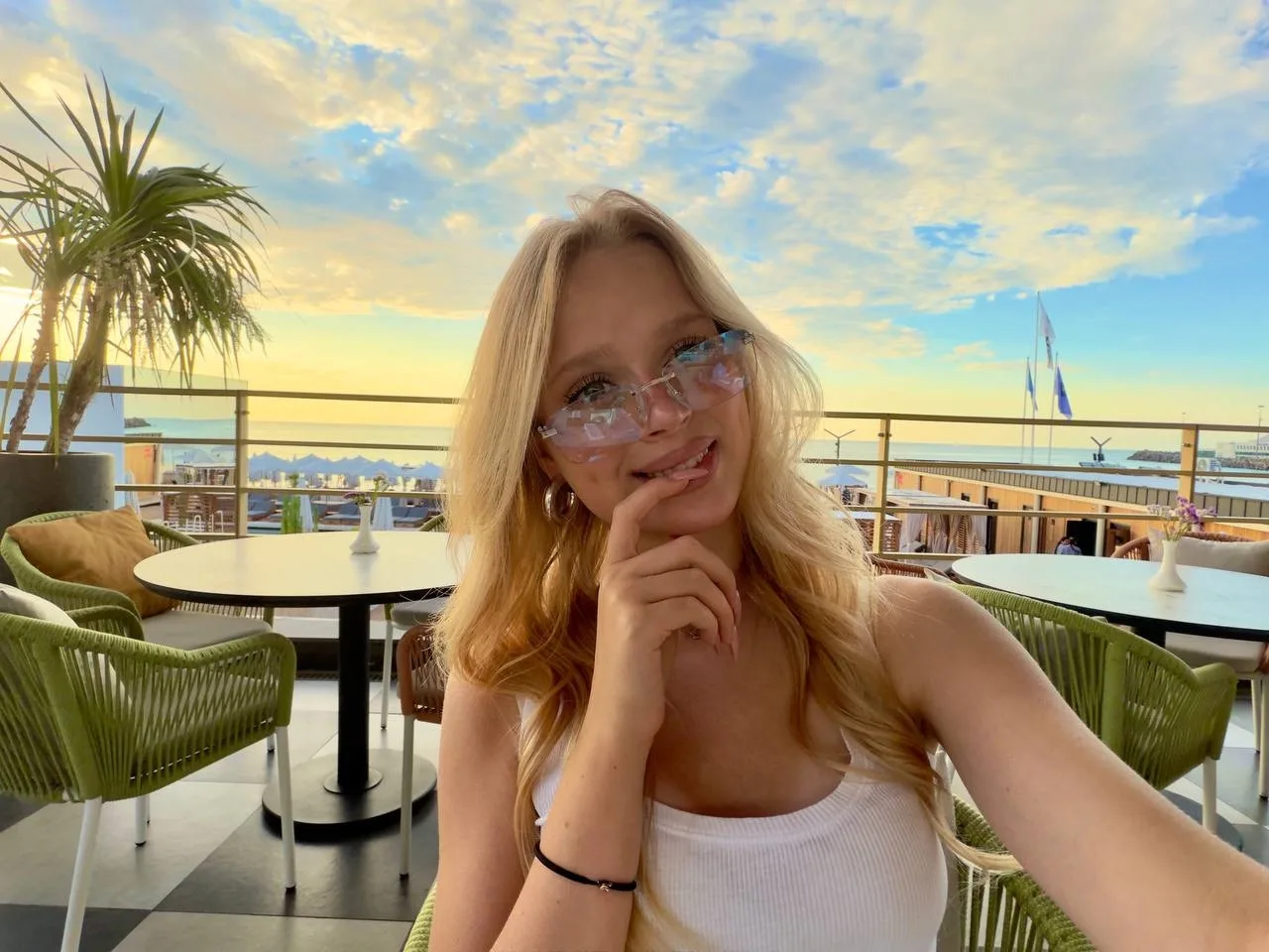 🥂