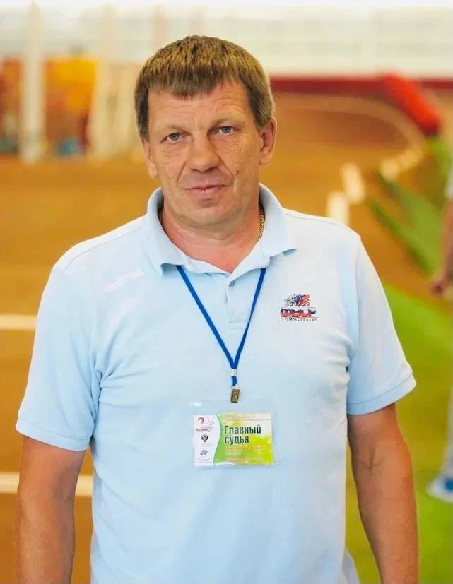 🥳 Сегодня день рождения отмечает Виталий Бояров, директор СШОР по велоспорту Республик...