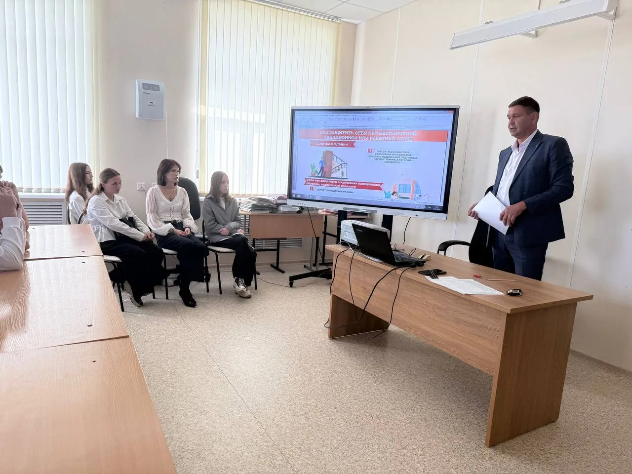 Безопасность — главное! В техникуме прошел Всероссийский открытый урок культуры безопас...