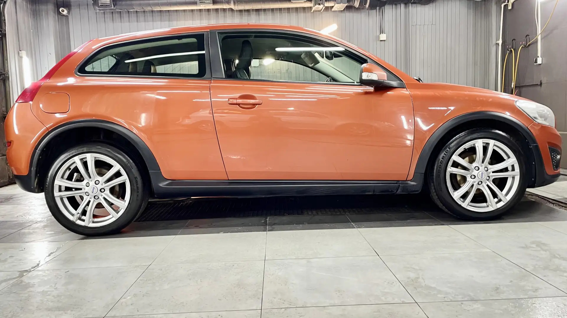 Профессиональный детейлинг и подбор автозапчастей:
Volvo C30 🇸🇪
Всё необходимое в одном визите:
✔ 