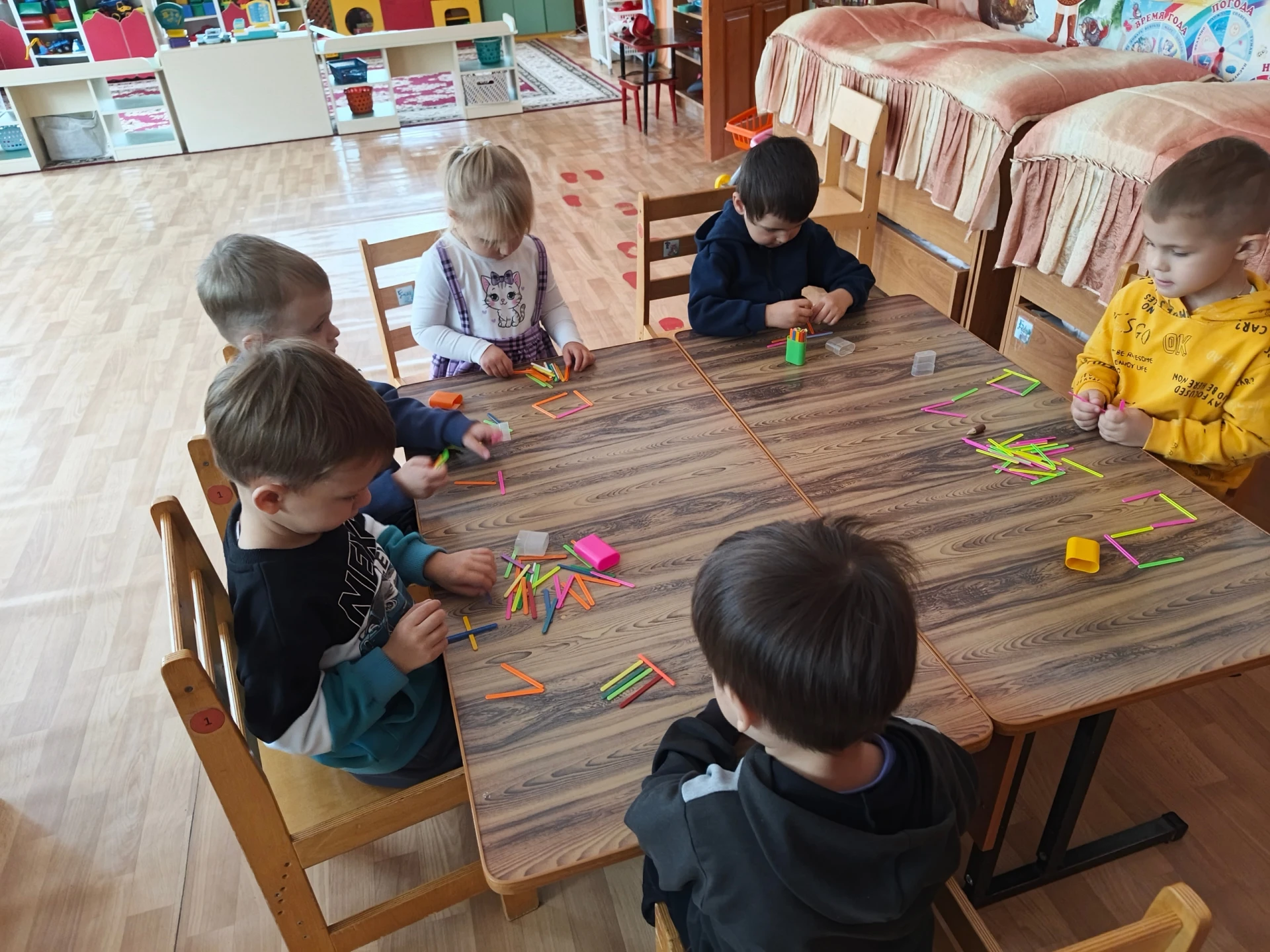 🥢Игры со счётными палочками - это универсальная игрушка для развития интеллектуальных ...