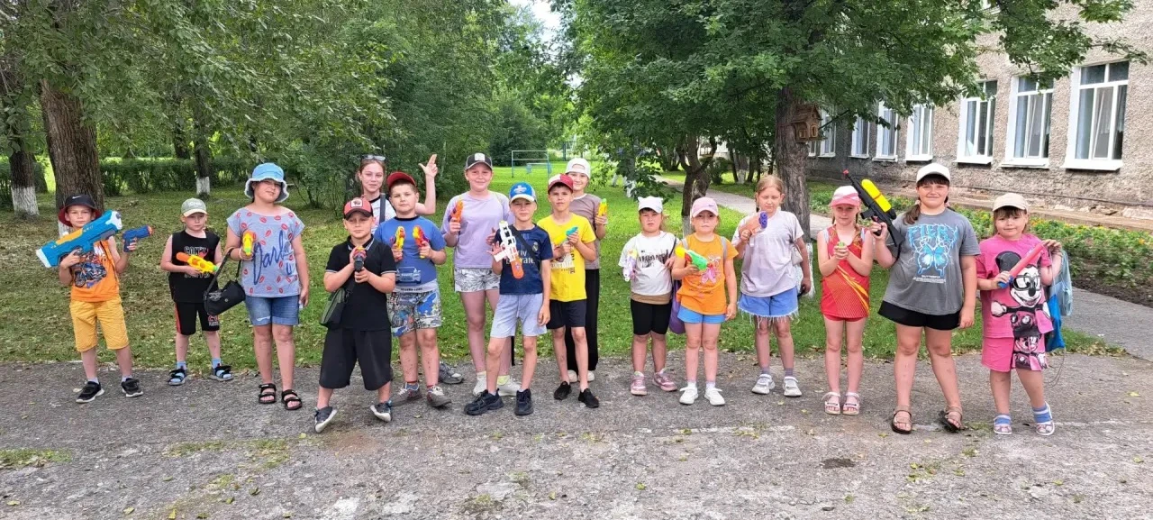 💧🚲День 17: Велосипедные соревнования и водные баталии в пришкольном лагере!

📍Сегодня в пришкольн