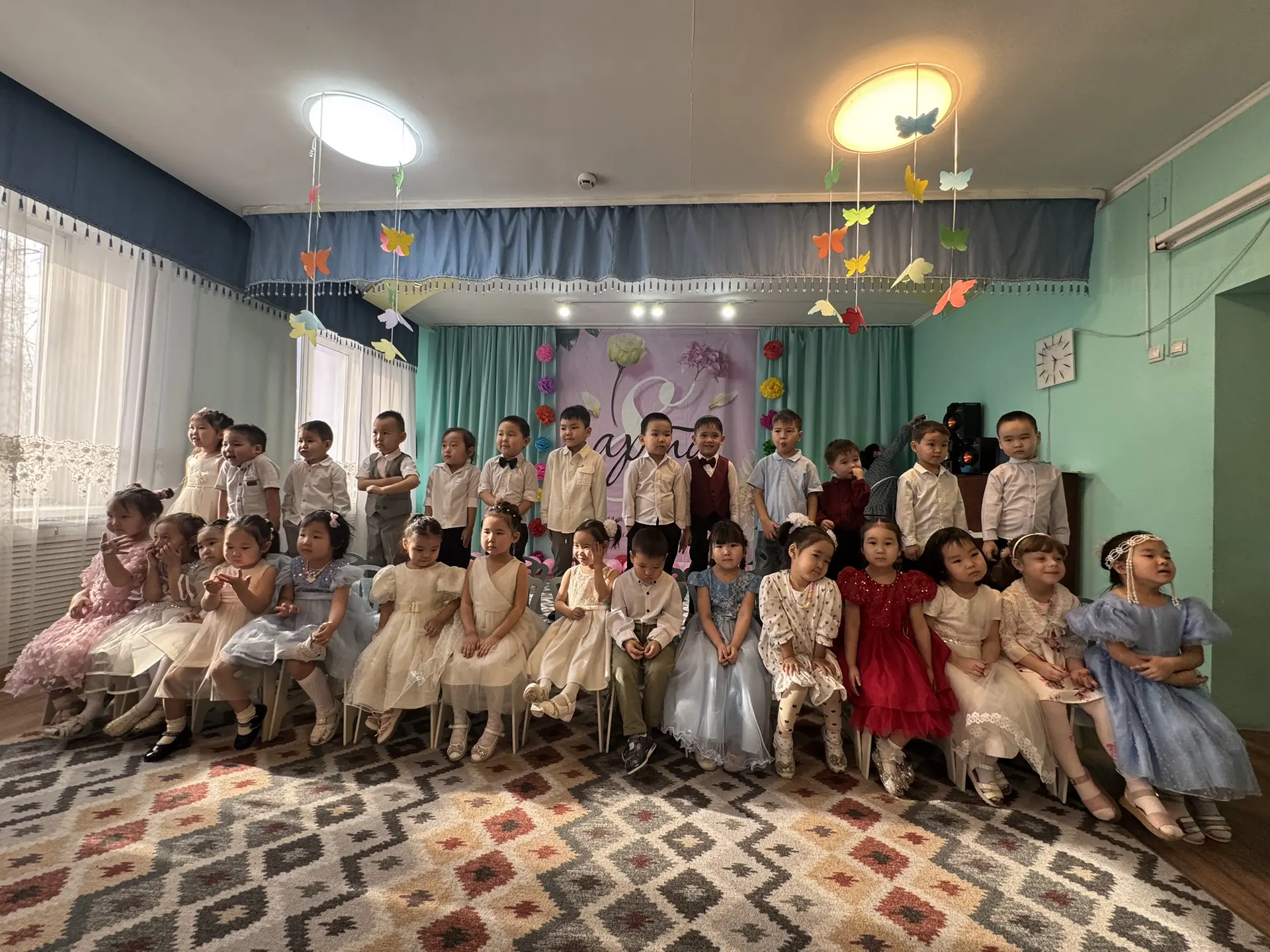 Утренник средней группы «Праздник наших мам 8 марта»🌺