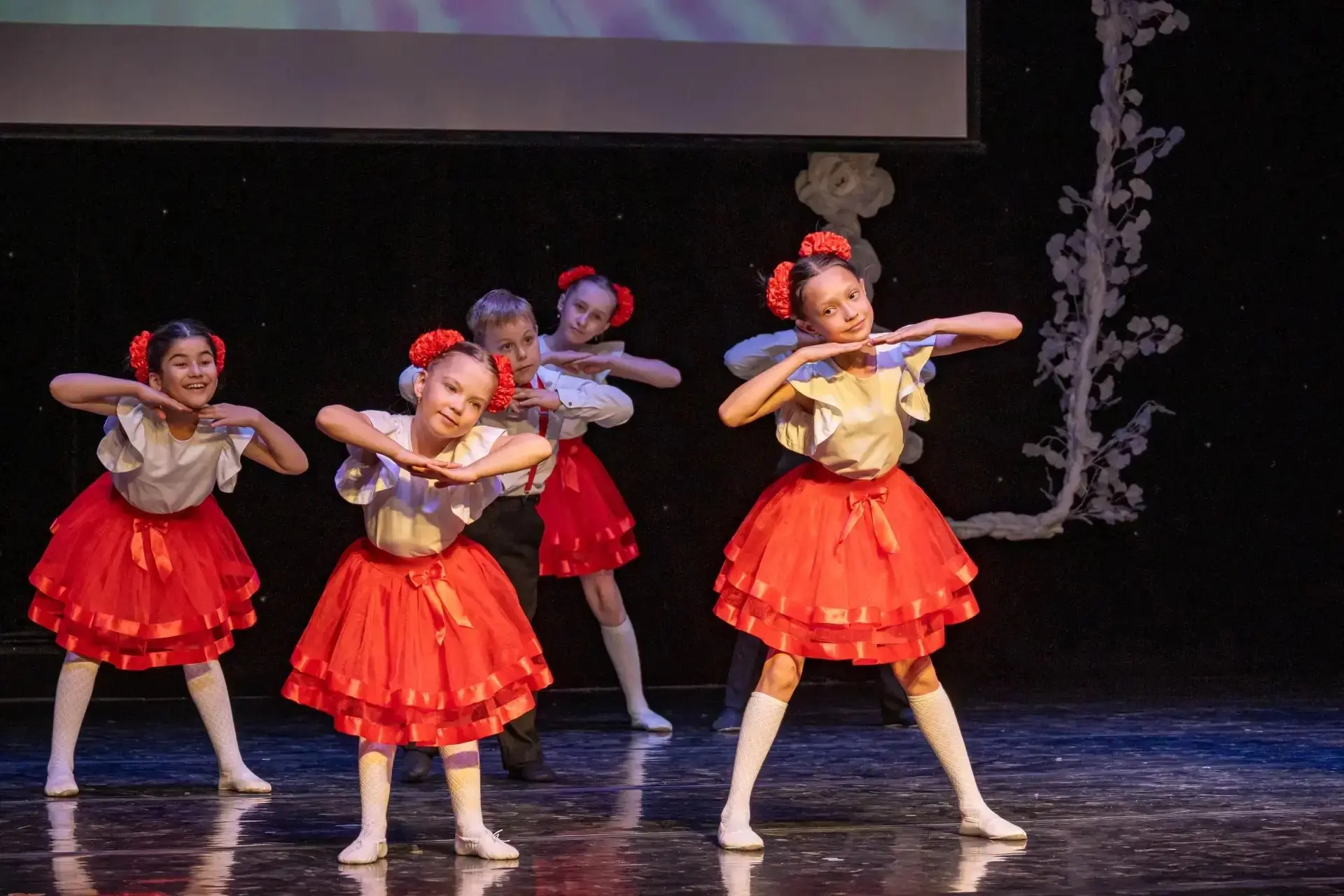 💃В Оренбурге прошел XXХI областной фестиваль художественного и декоративно-прикладного творчества «М