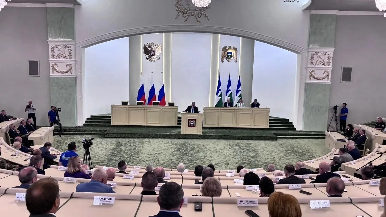 Сегодня принял участие в оглашении Послания Главы Кабардино-Балкарской Республики Казбека Валерьевич