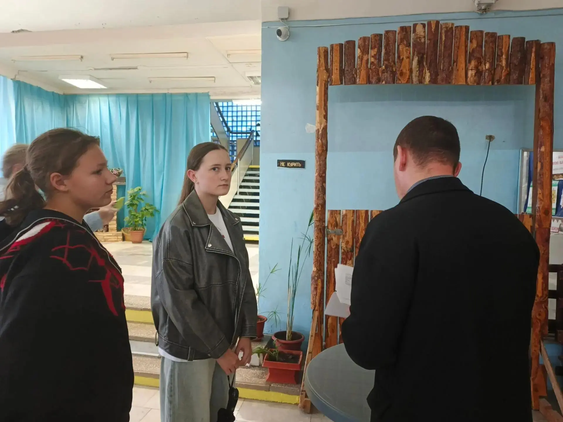 В КДЦ "Мир" прошел День открытых дверей. Посетители смогли познакомиться с клубными фор...