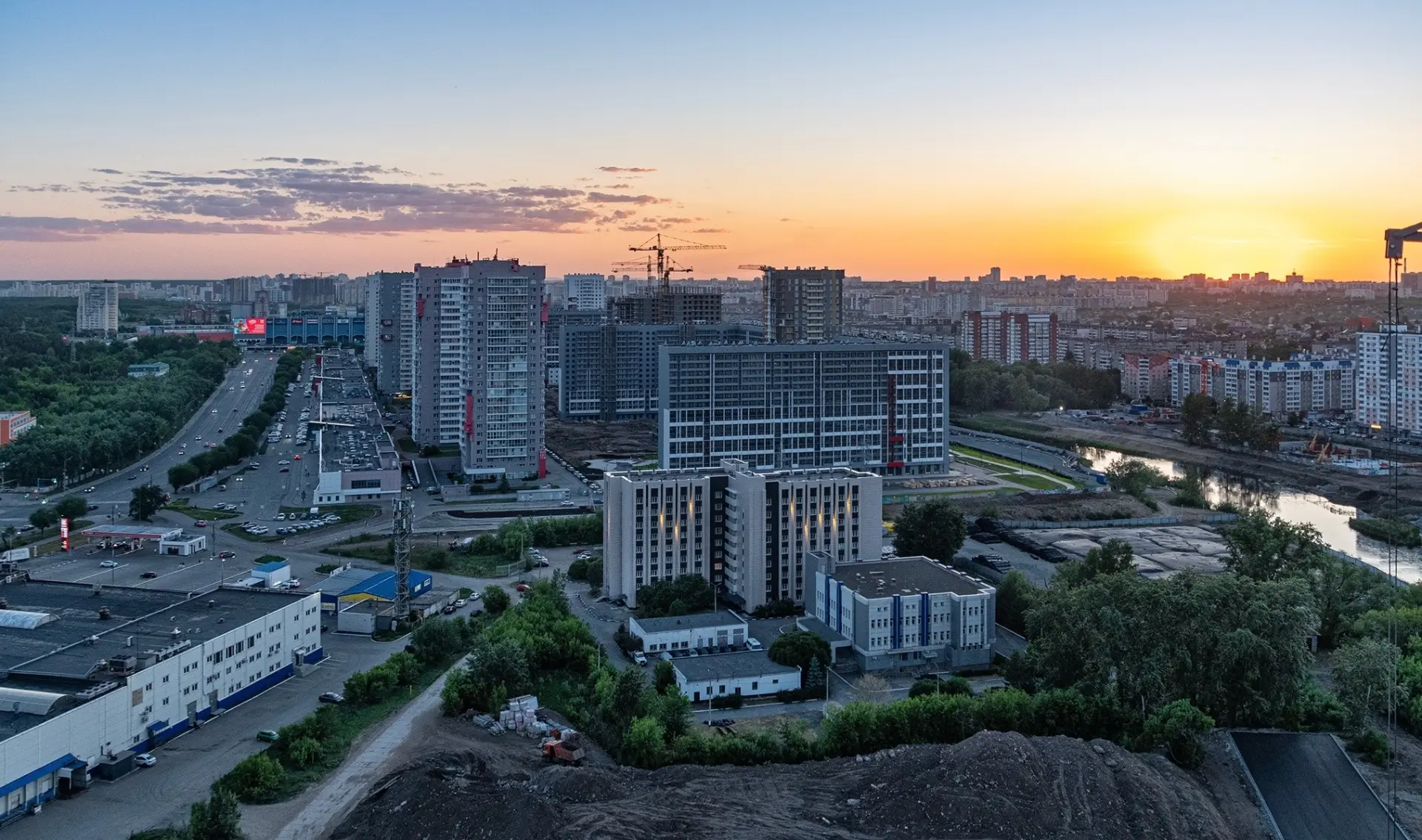 Спокойной ночи, челябинцы! 😴 Завтра будет дождь 🌧️, 🌡 температура днём +21, ночью +10. Как прошёл