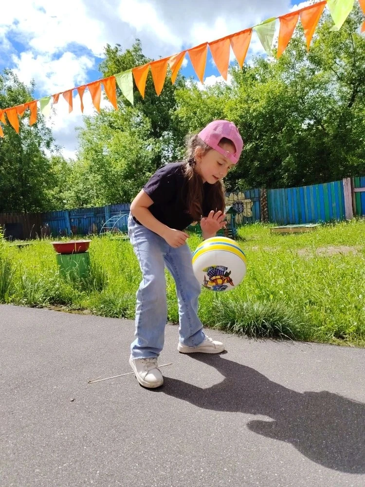 МЯЧИК, ПРЫГАЙ И ЛЕТАЙ!