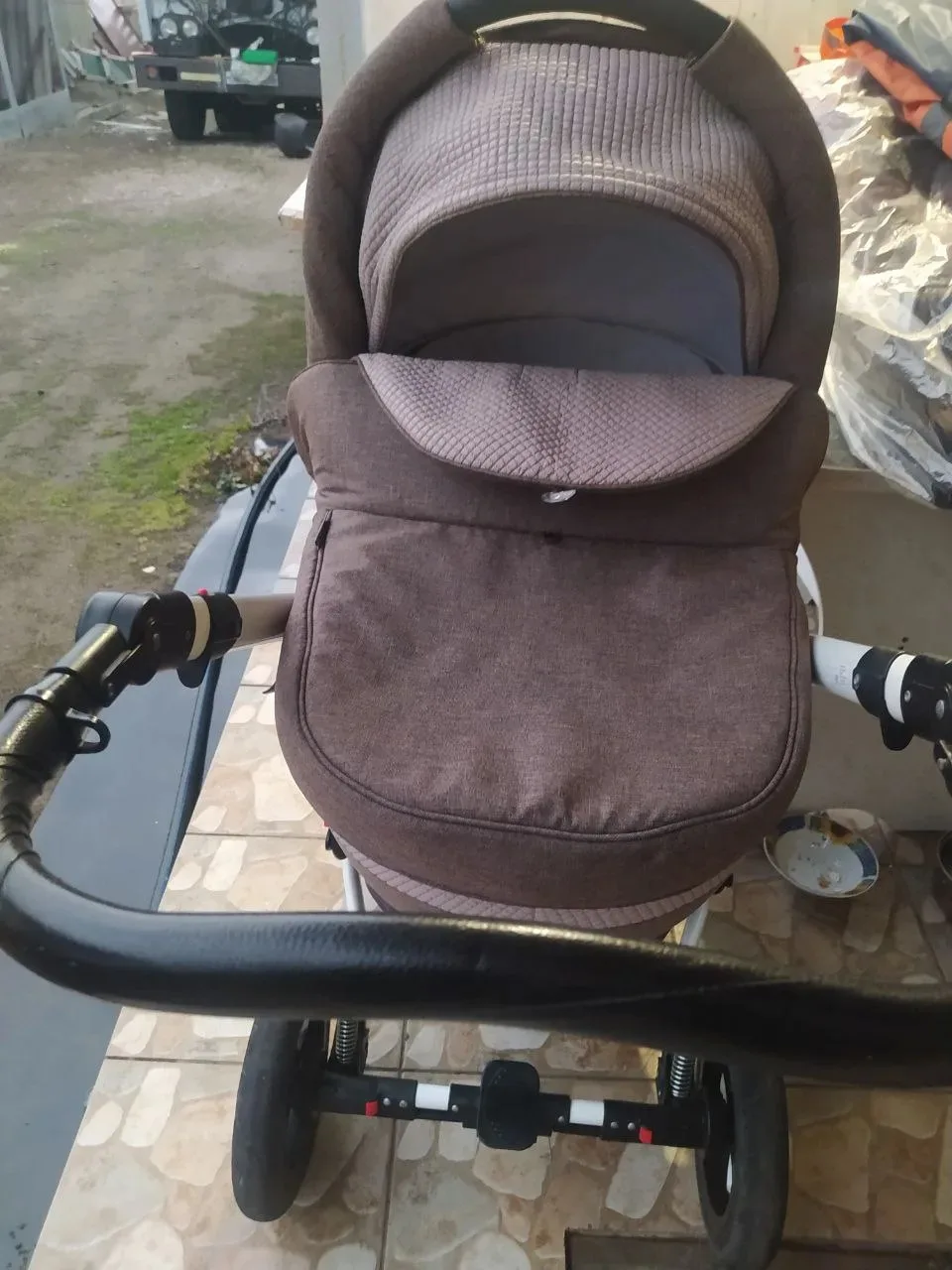 Продам коляску 2в1
Цена 15тыс.₽
пгт. Белокуракино. 
За подробностями обращайтесь по номеру телефона 