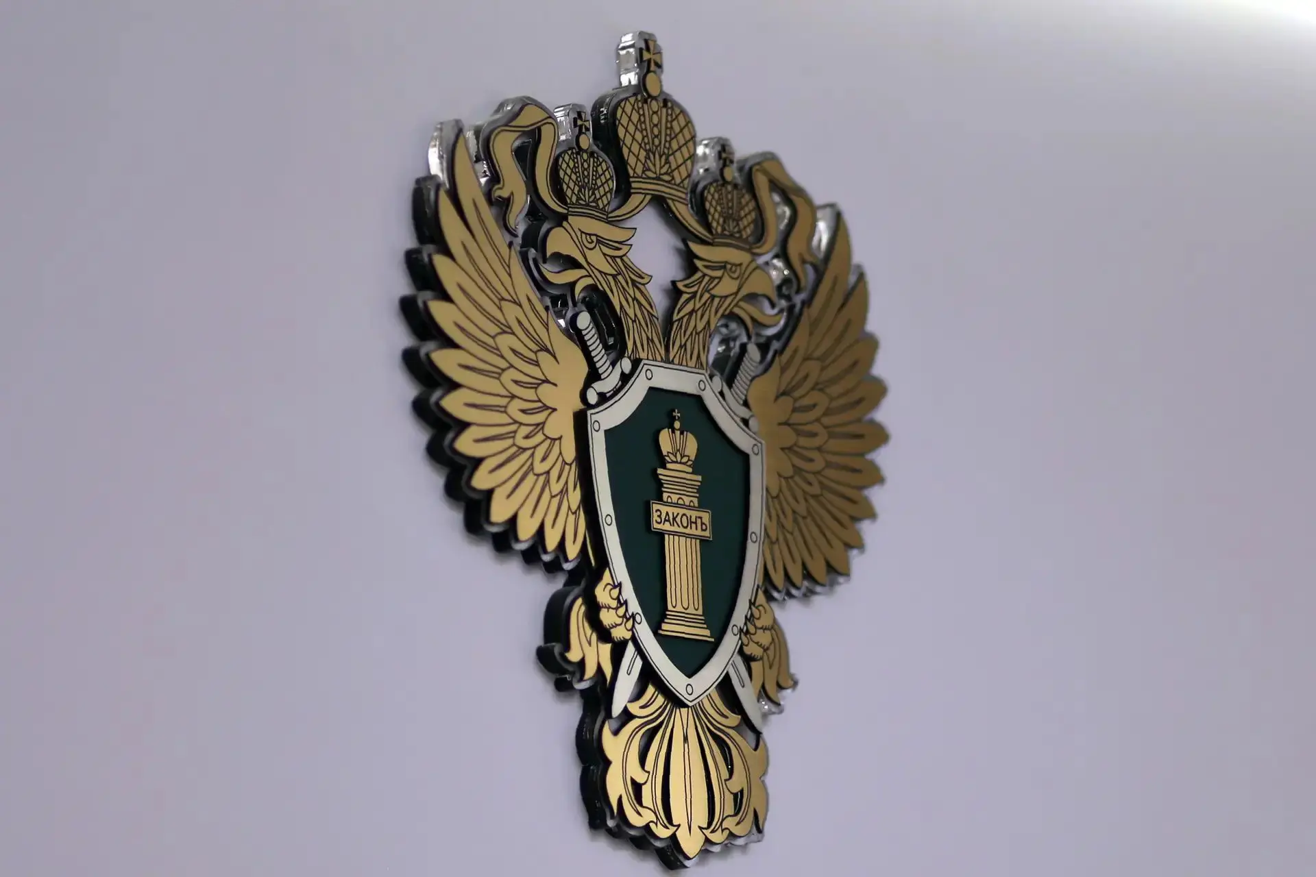 Прокуратура Сретенского района в судебном порядке помогла пожилой женщине получить статус труженика 