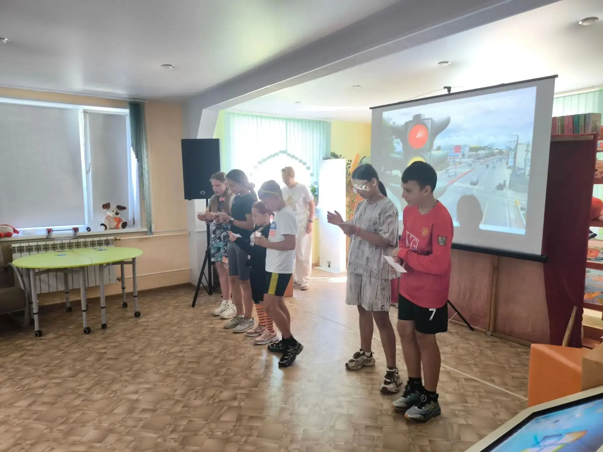 В рамках всероссийской акции 🇷🇺«Безопасность детства» 🛡️👦👧 в библиотеке 📚 состоялся познавател