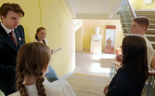 👩‍🎓👨‍🎓 У обучающихся 7 "Д" класса состоялось путешествием в мир медицины! Ребята посетили Приволжски