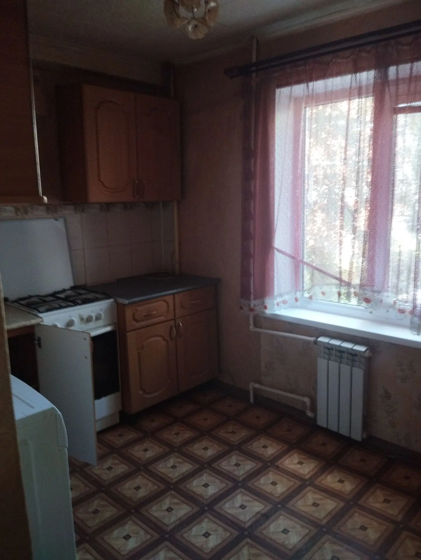 Продается двухкомнатная квартира Шестакова 14.