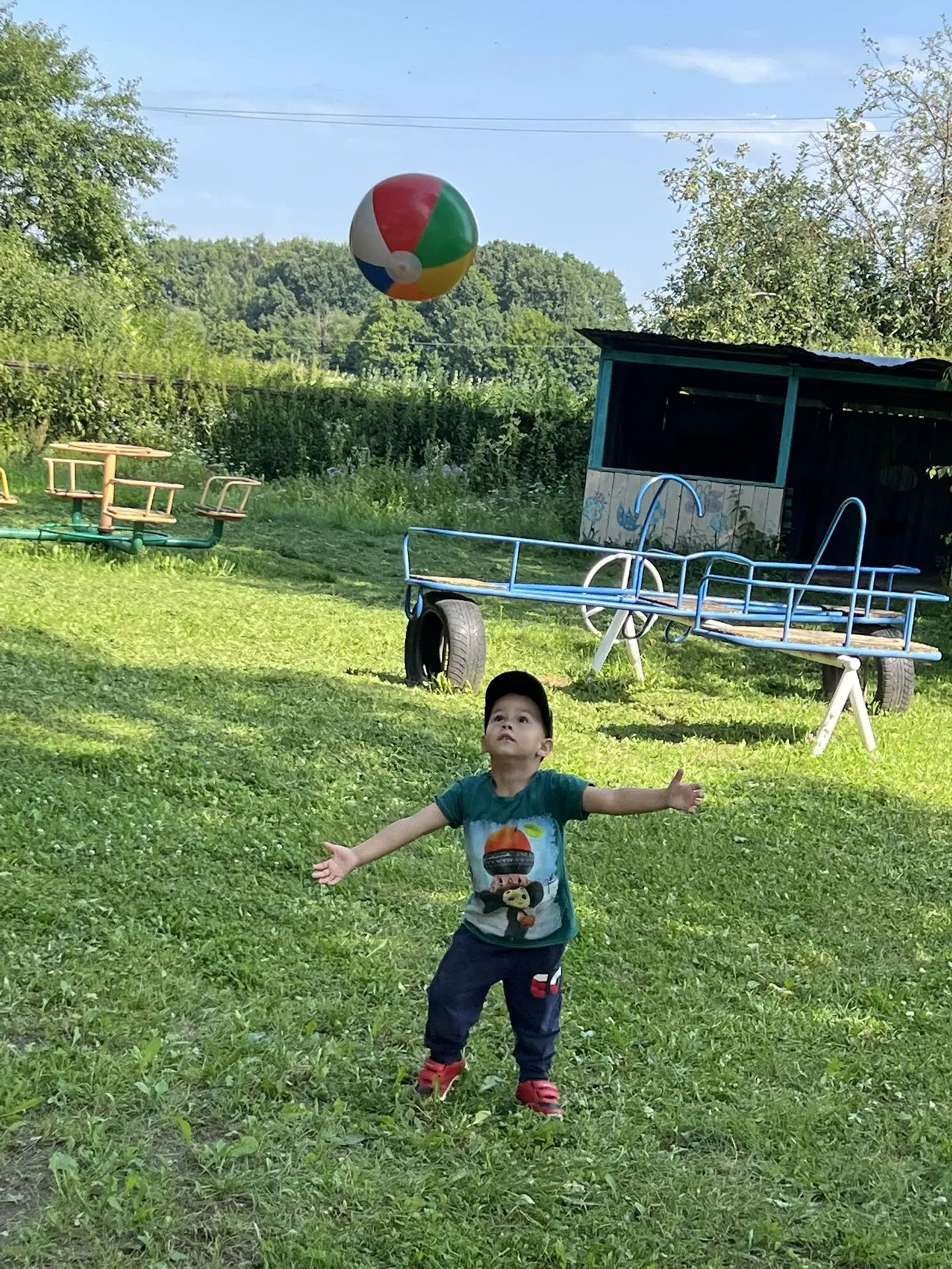 🐞🌸Прогулка в разновозрастной группе🐝🌳
☀️🍃Лето — особенное время года, когда каждый день наполне