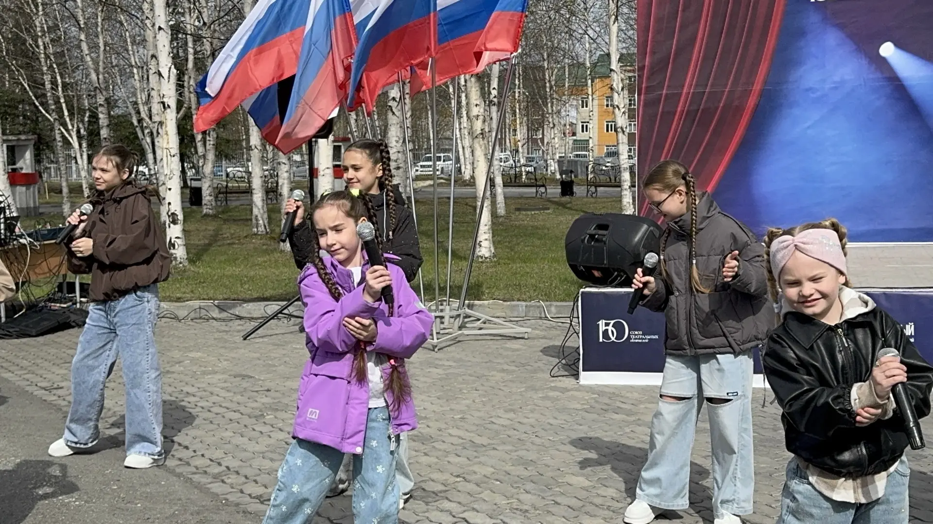 🎭 Сегодня наша Тында стала настоящей театральной столицей!  Город стал свидетелем уникального культу