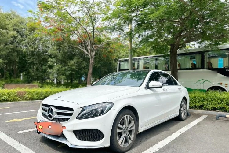 🚗 Mercedes-Benz 2018