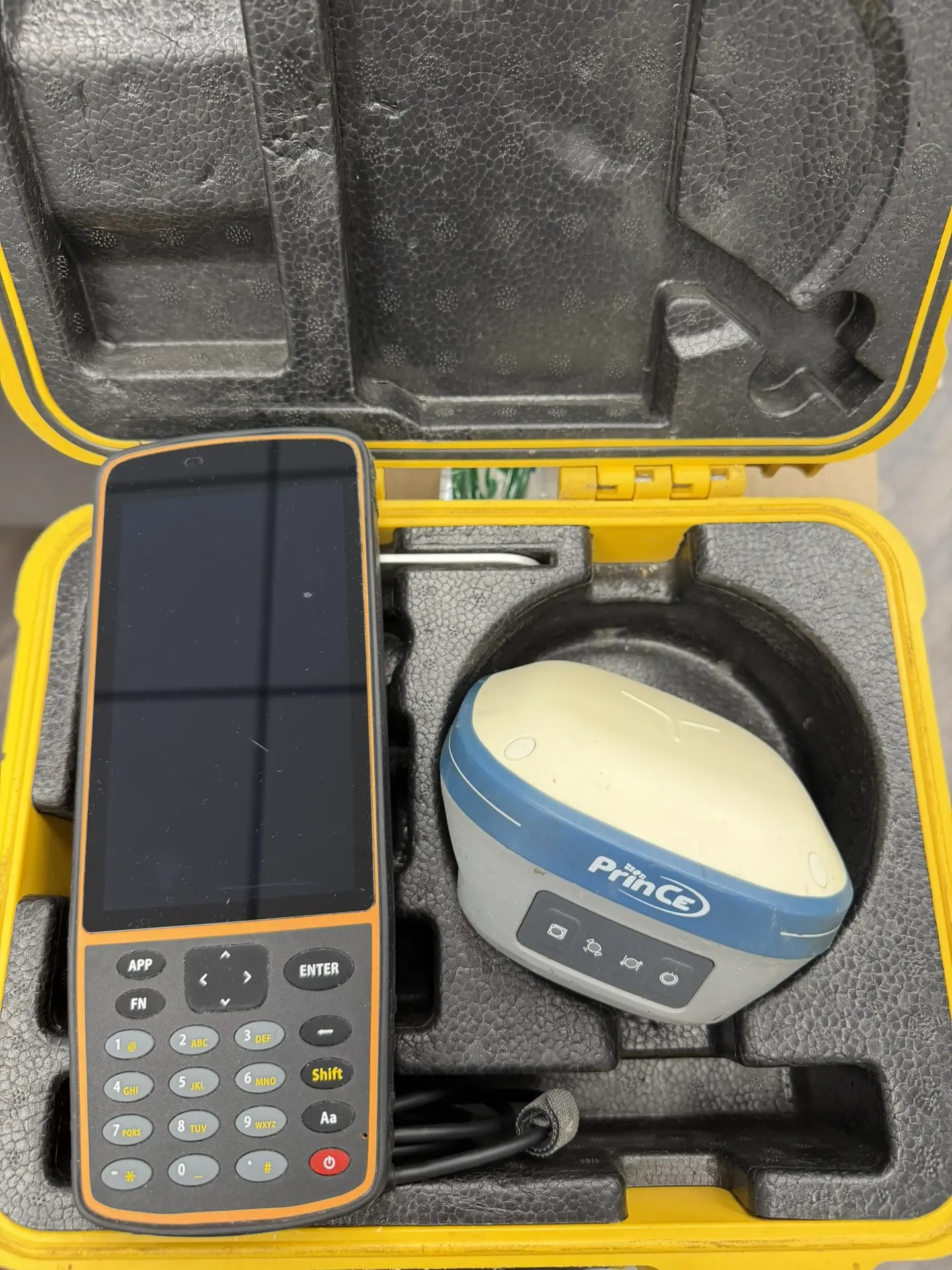 Продам PrinCE i30 c HCE320