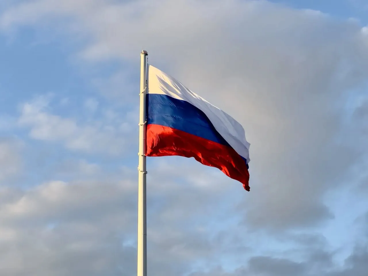 Девять мемориальных досок в честь Героев СВО открыли в Апшеронском районе.