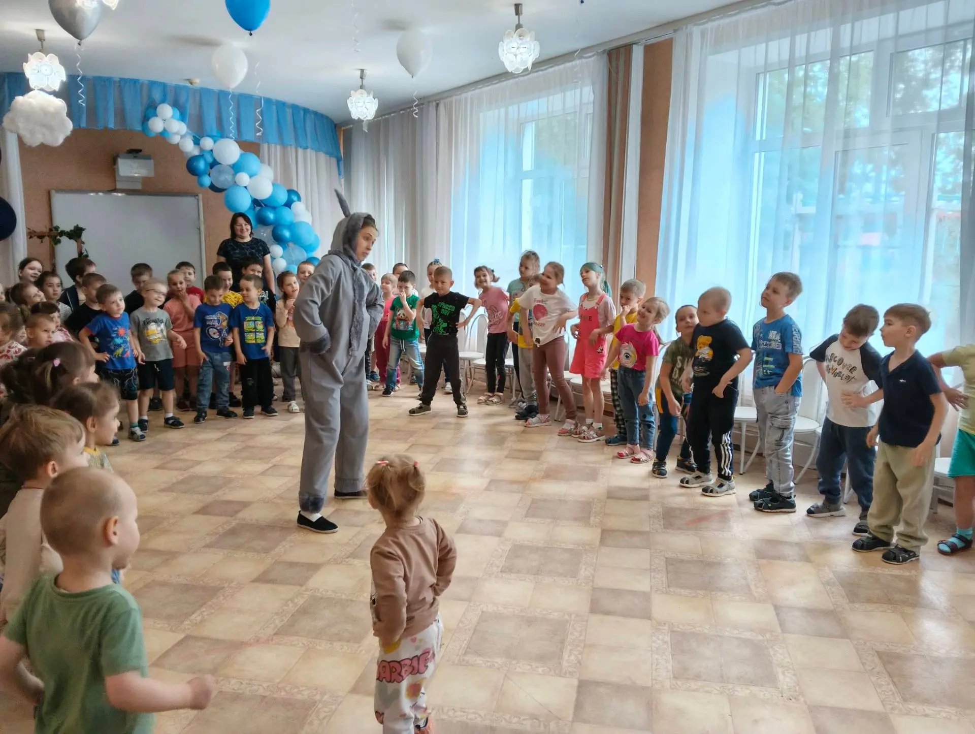 👫 1  июня -  событие,  когда  весь  мир  отмечает  Международный  день  защиты  детей.