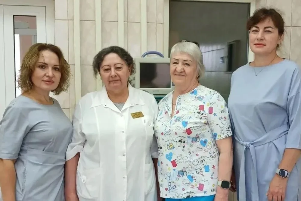 Врачи спасли сибирячку с ножевым ранением сердца и легкого, потерявшую два литра крови.

Женский кол