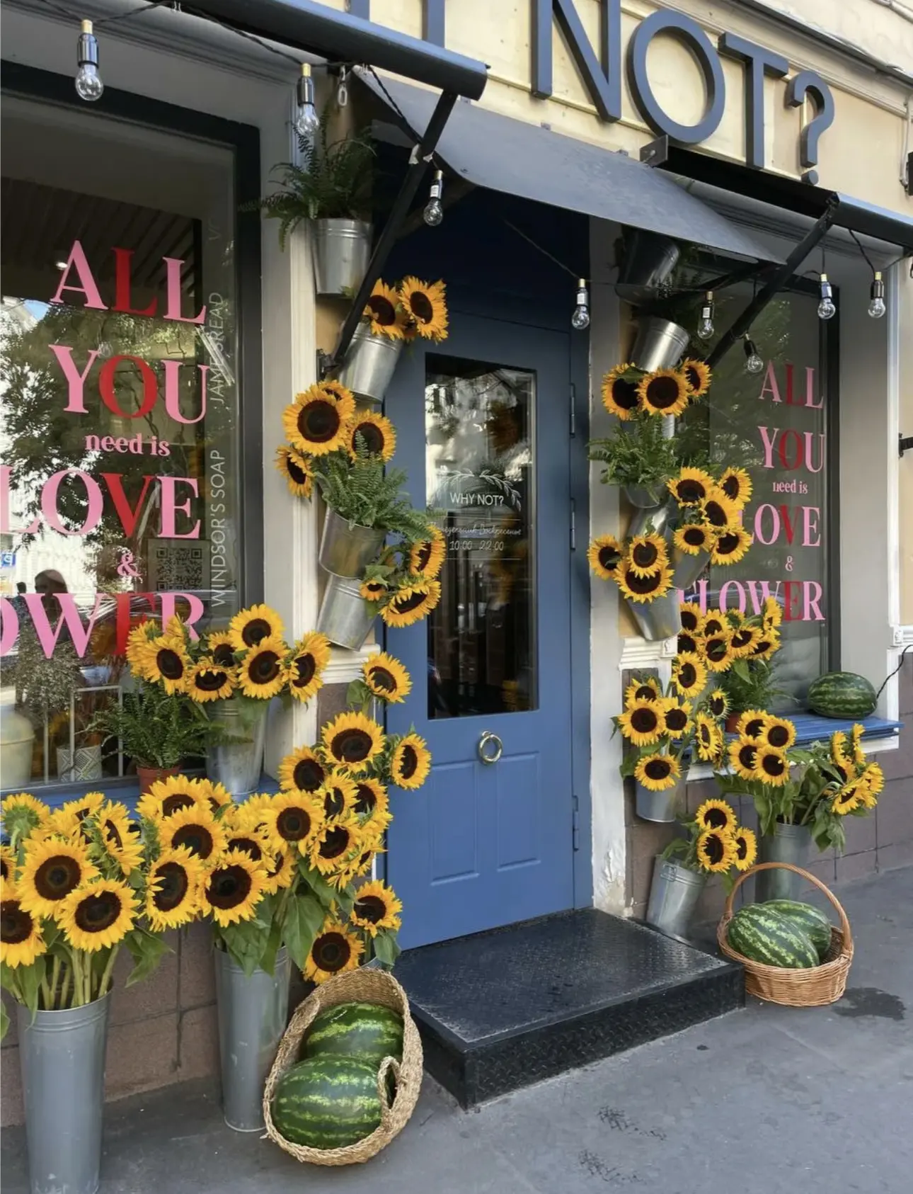🌻Фото зона с подсолнухами