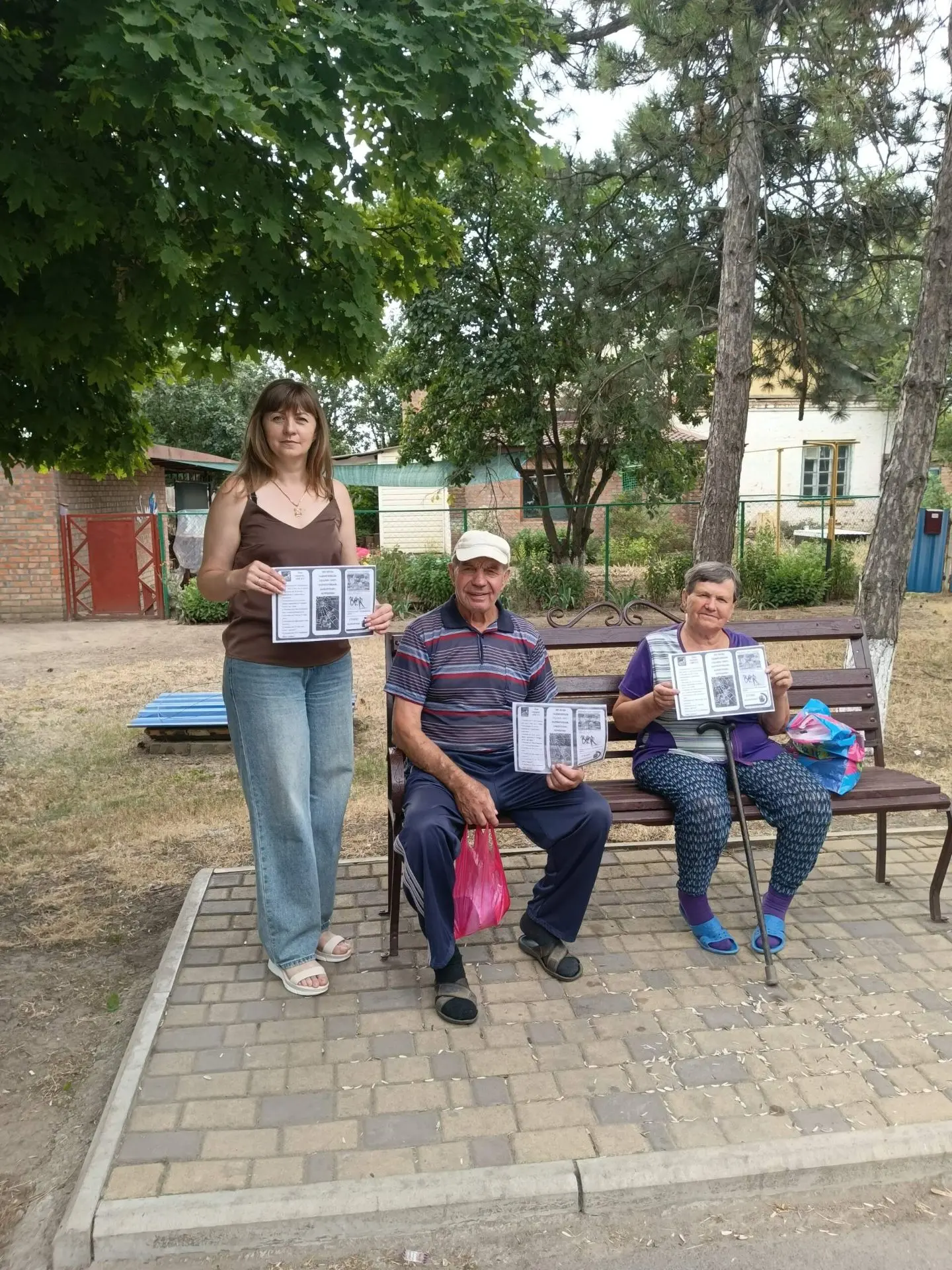 Сегодня человечество переживает кризис. Очень много людей курят, употребляют алкоголь, ...