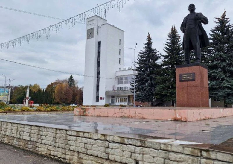 🏛️ «Останьтесь мэром»: в Мценске депутаты не хотели отпускать Беляева