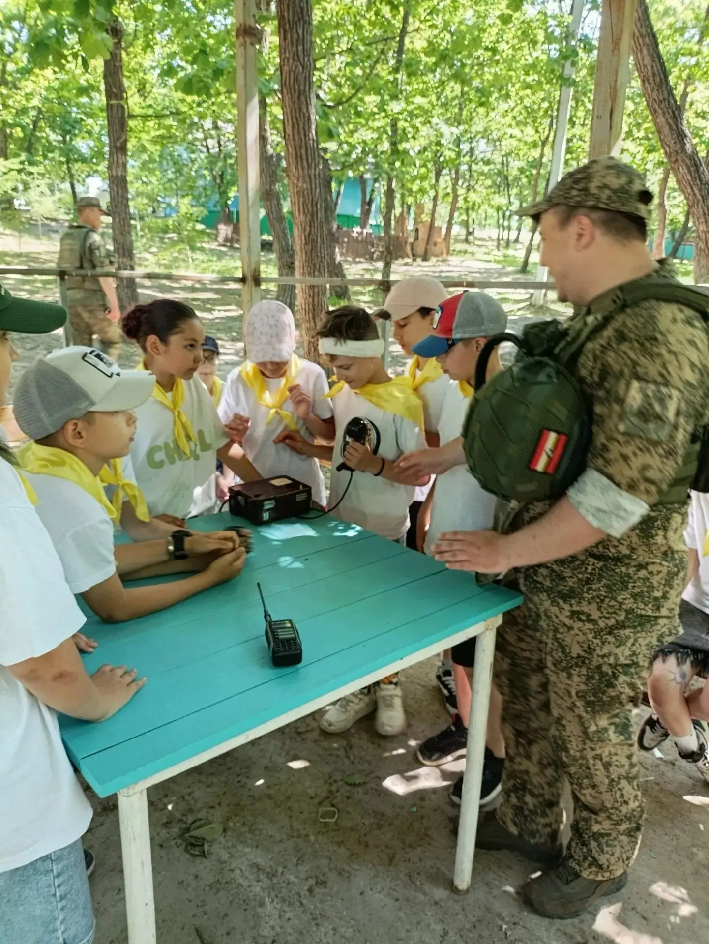 🛡️ АРМЕЙСКИЕ БУДНИ В ЛАГЕРЕ «ОКЕАН»!

В загородном лагере «Океан» продолжается патриотическая смена