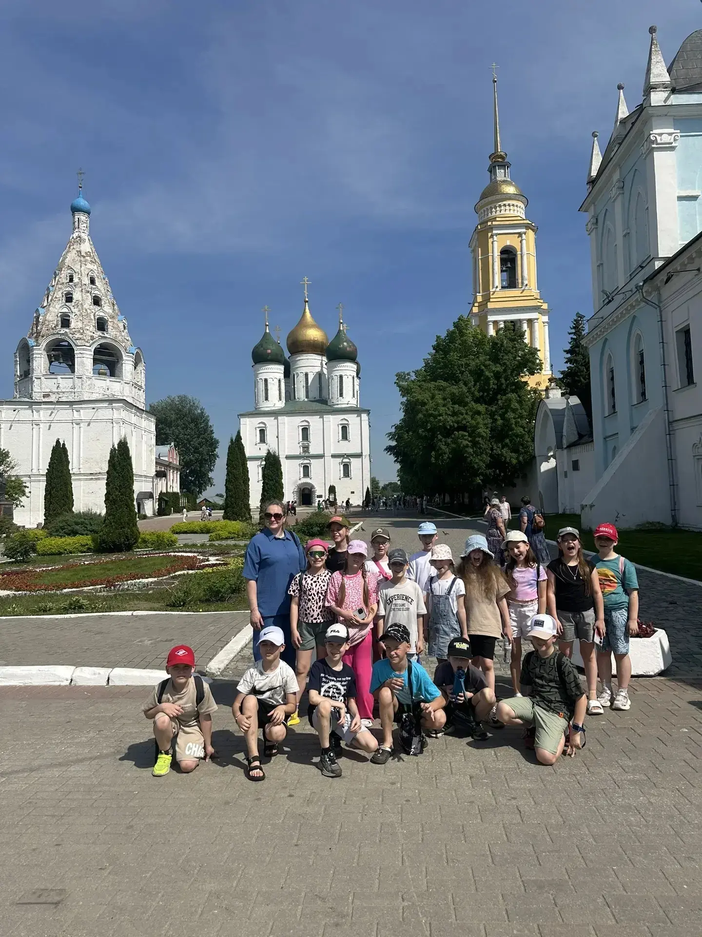 Незабываемое путешествие 2Б и 2Г классов в старинную Коломну! 🍎🏰  21 мая стало особенным днем для уч
