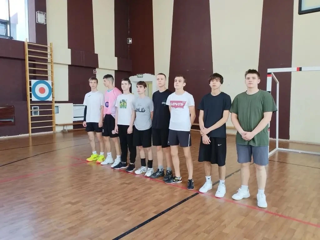 🏐 Товарищеский матч по волейболу: битва на грани возможностей! 🏐

23 марта 2026 года наша волейбол