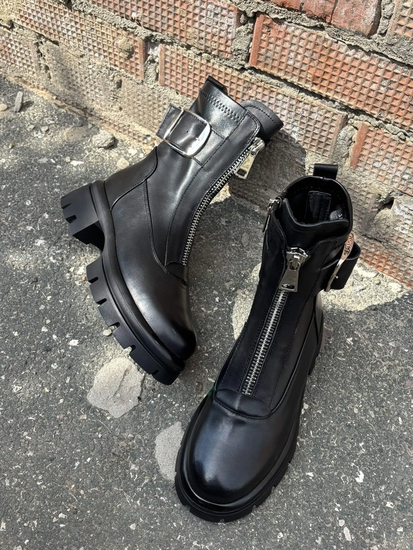 Легендарные ботинки Dr. Martens