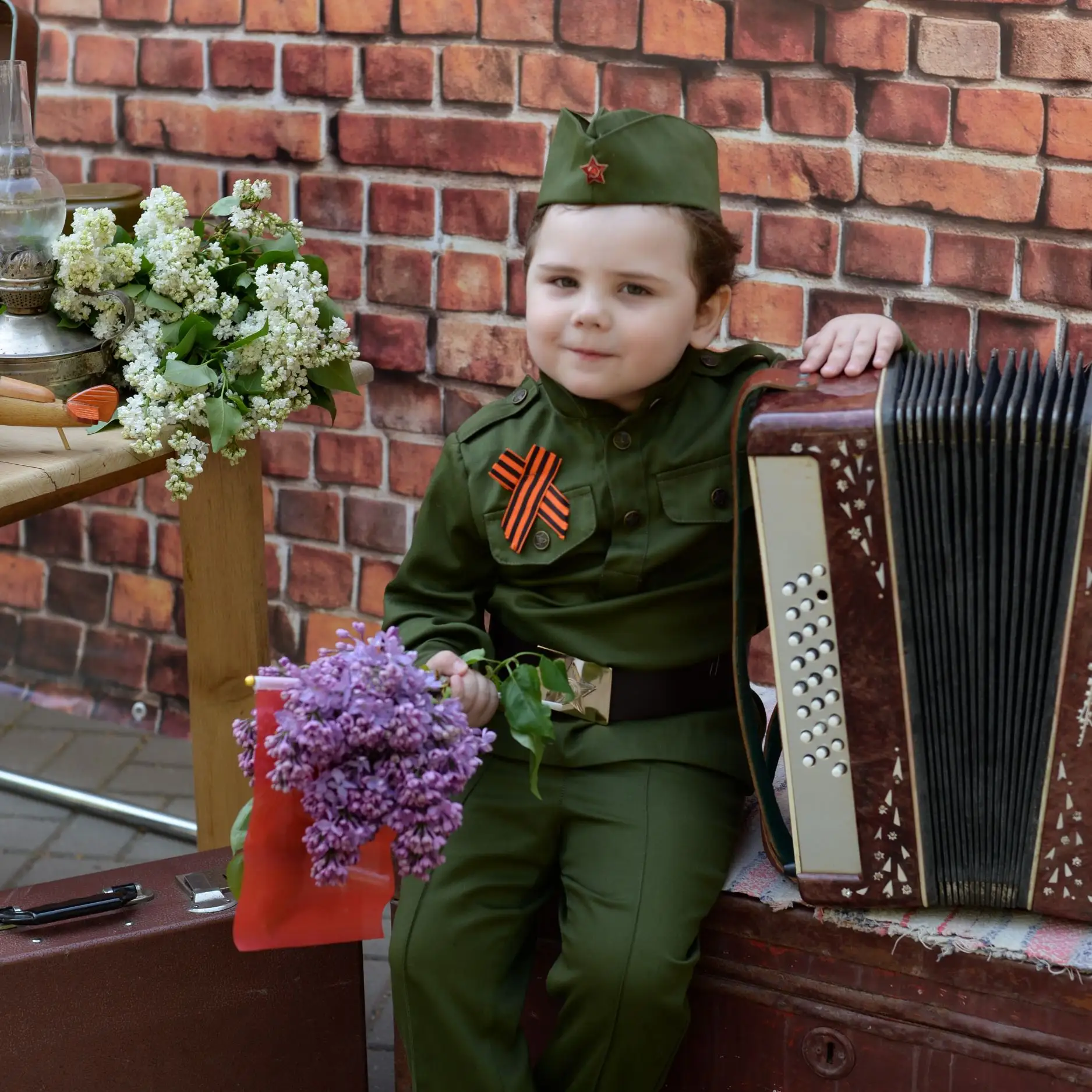Фото-отчет с Дня Победы уже ждет вас!
