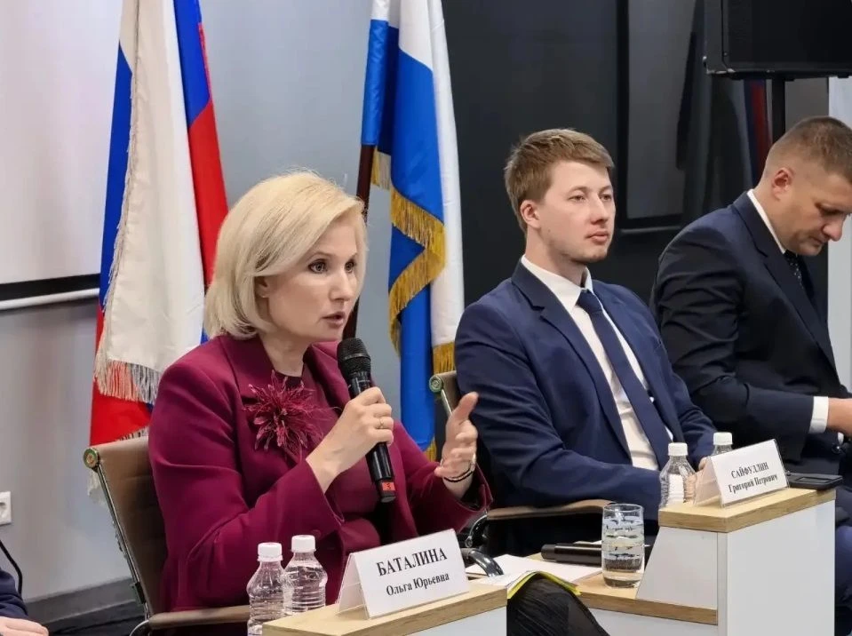 Сахалинская область демонстрирует успехи в поддержке семей и рождаемости
 
На прошедшей в Петропавло