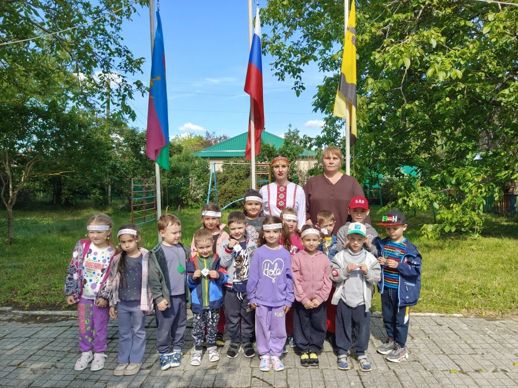 🌈 «В гостях у чувашей»: как наш марафон дружбы объединил всех! 👫🇷🇺

Сегодня, в День защиты детей